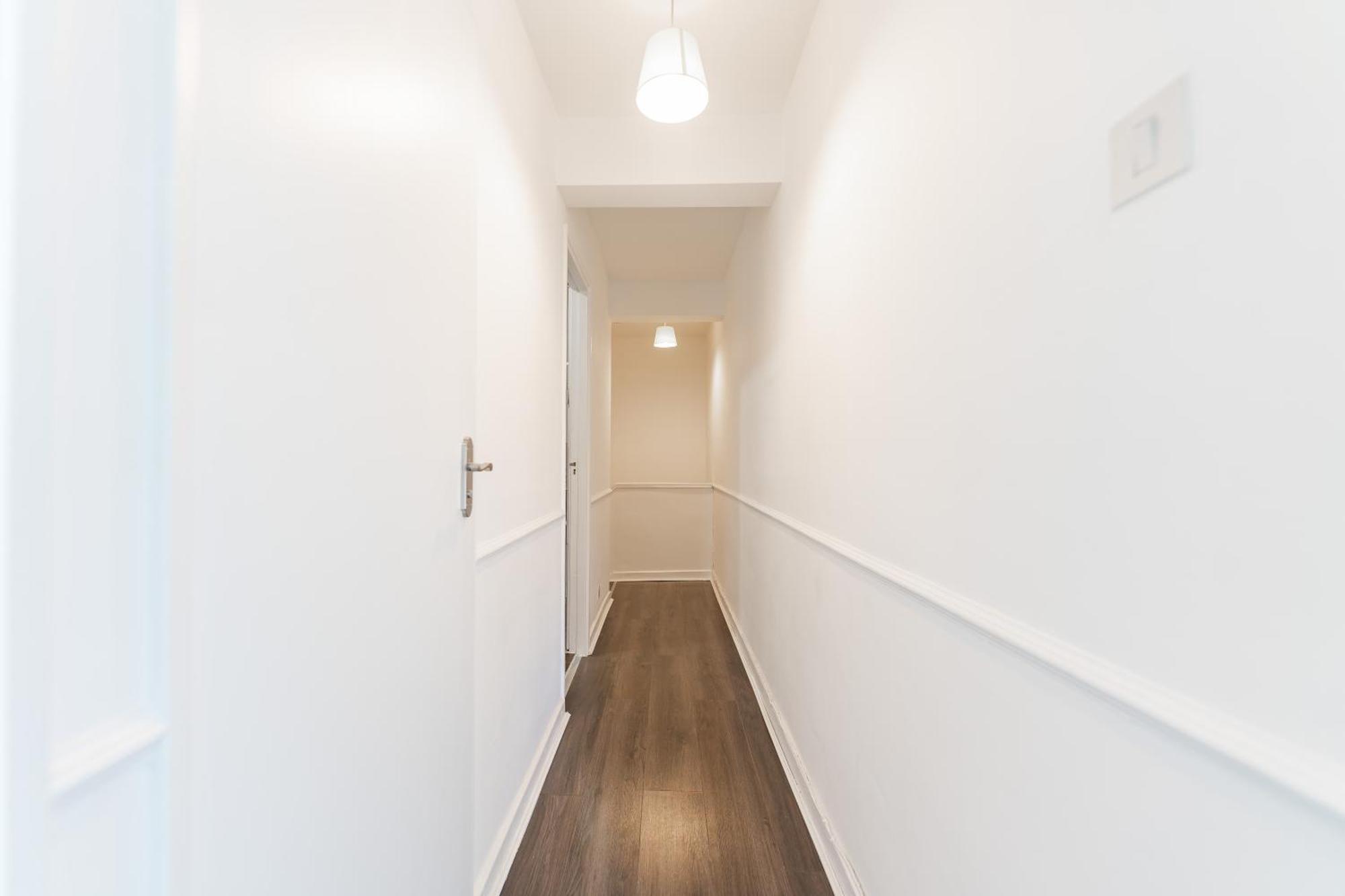 Luxury 3 Bedroom Flat With Balcony In Westbourne Park ロンドン エクステリア 写真