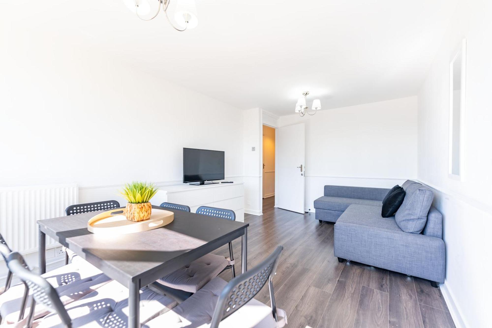 Luxury 3 Bedroom Flat With Balcony In Westbourne Park ロンドン エクステリア 写真
